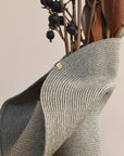 Lapel paper | Charcoal