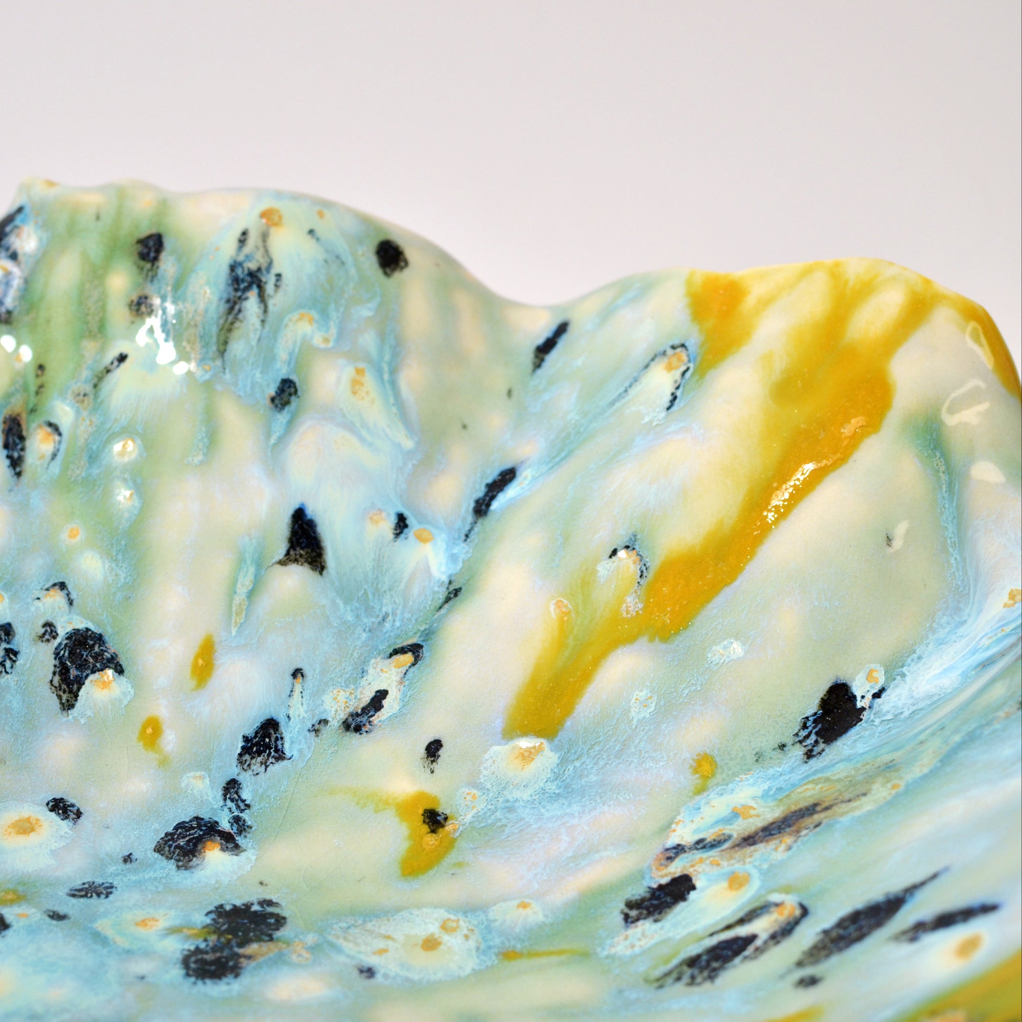 Sculptural bowl without texture - Green / Yellow - XL - (D40 H18cm)